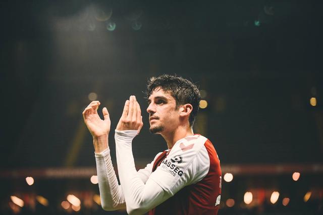 开云体育官网首页-包含瓦伦西亚国际比赛日强势反弹，志在葡超名次提升，球迷炸锅，球探报告显示潜力的词条