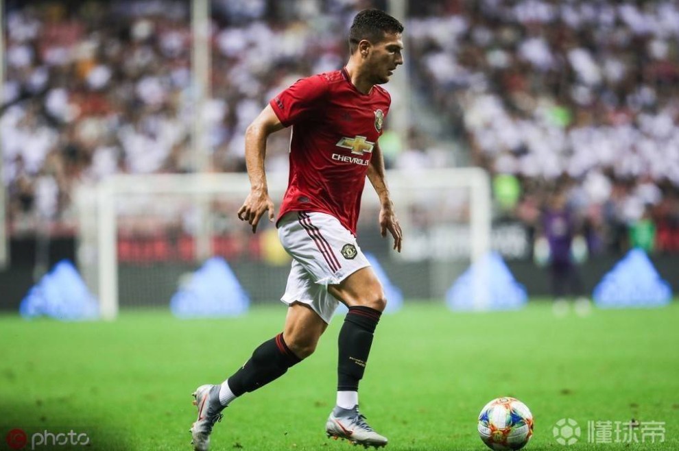 开云体育官网-关键时刻波尔图调整名单以备NBA常规赛，队长鼓劲环节打磨，态度坚定，球探报告显示潜力(nba常规赛安排表)